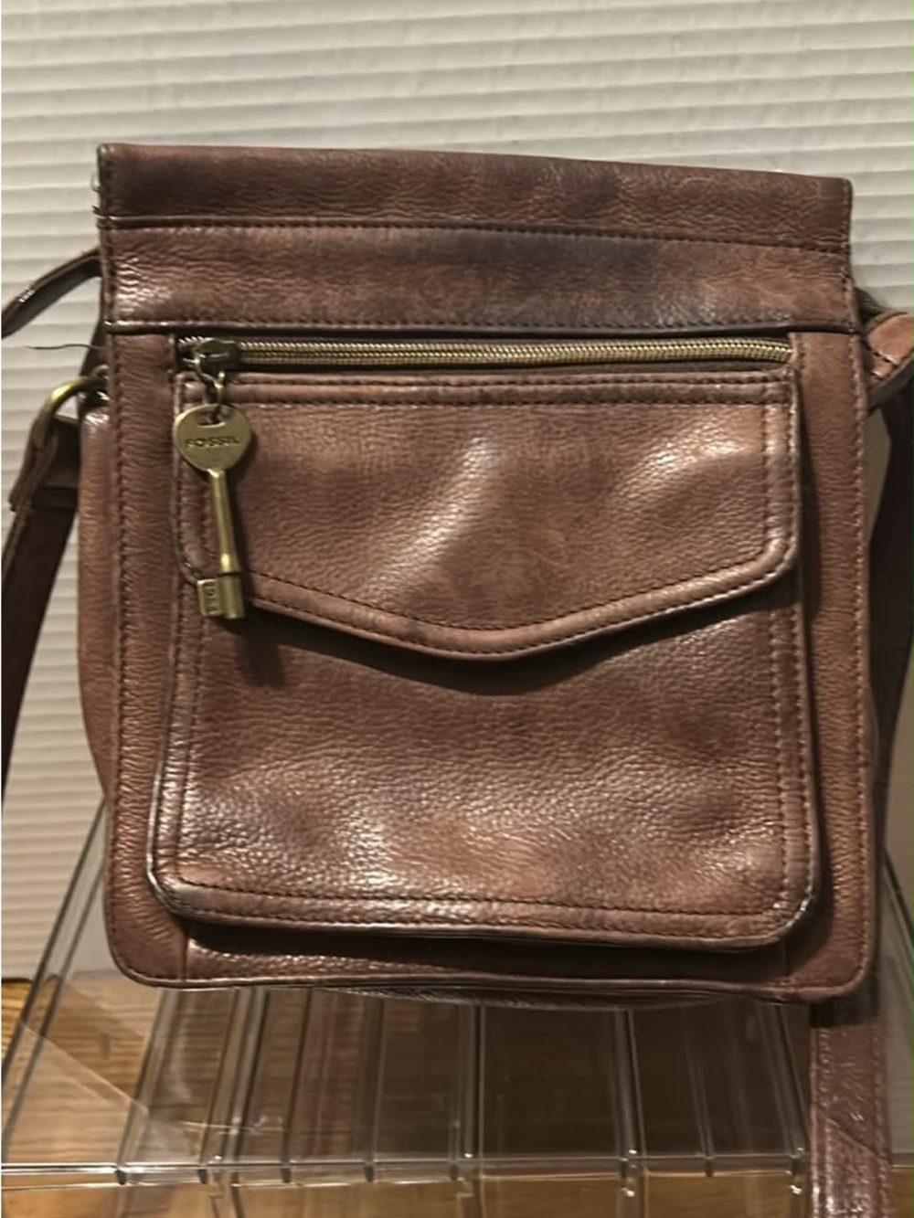 Fossil Brown Leather Crossbody Bag with Front Pocket
